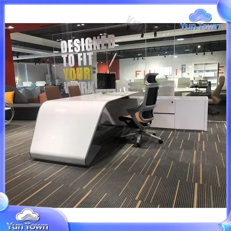 مكتب تنفيذي حديث على شكل حرف L - مراجعة Office Tech And Management وسعره